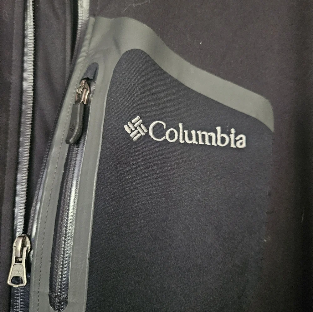 Men's Jacket - Picture 3 of 3
